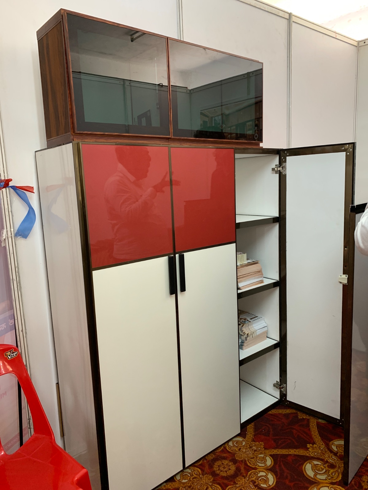 Expert, Aluminium Interiors — shop photo 4