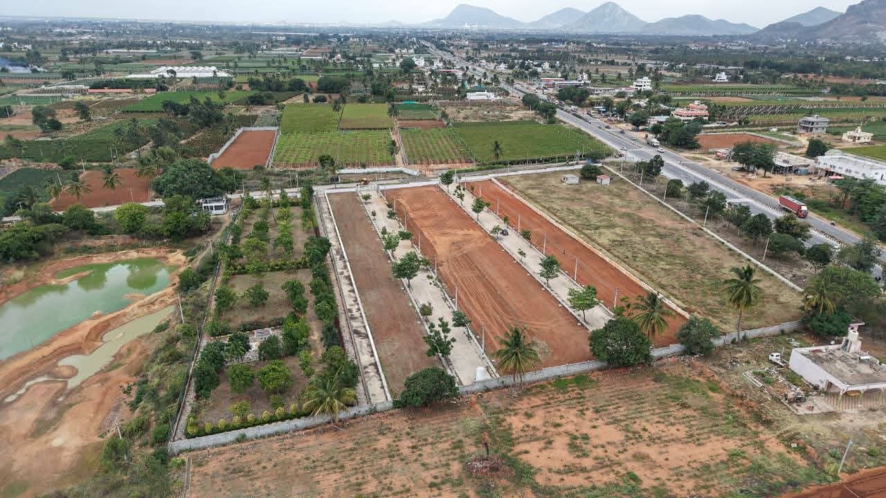 Residential Plot in Bengaluru — photo 1