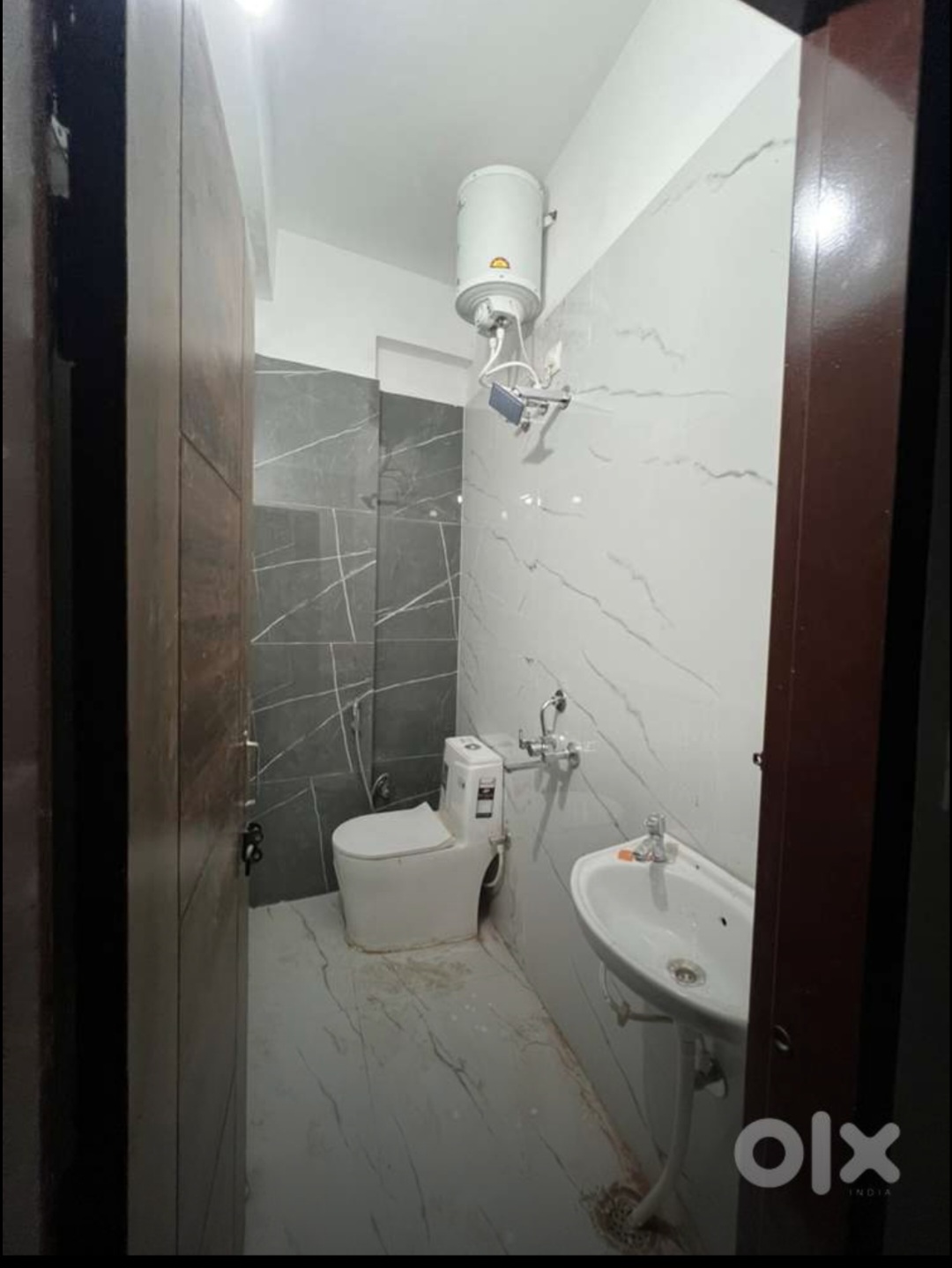 Commercial pg for sale in Clement town dehradun