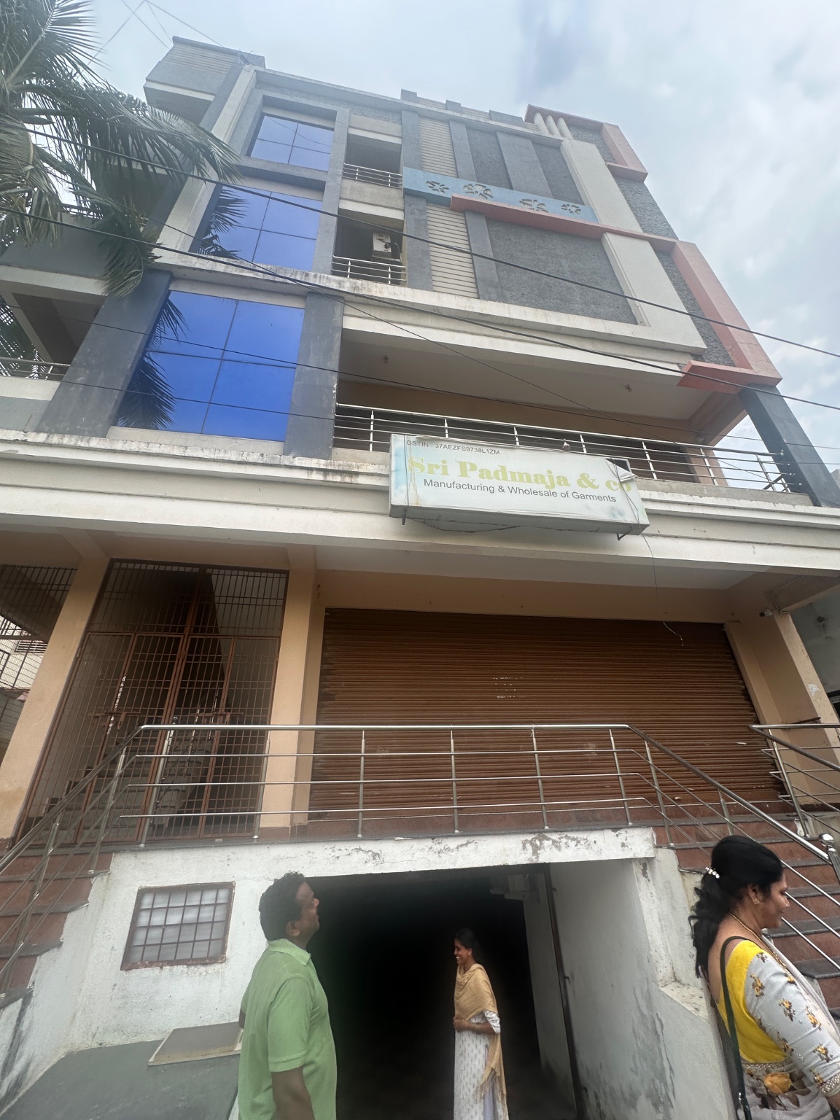 Commercial Building / Shop in Vijayawada — photo 1