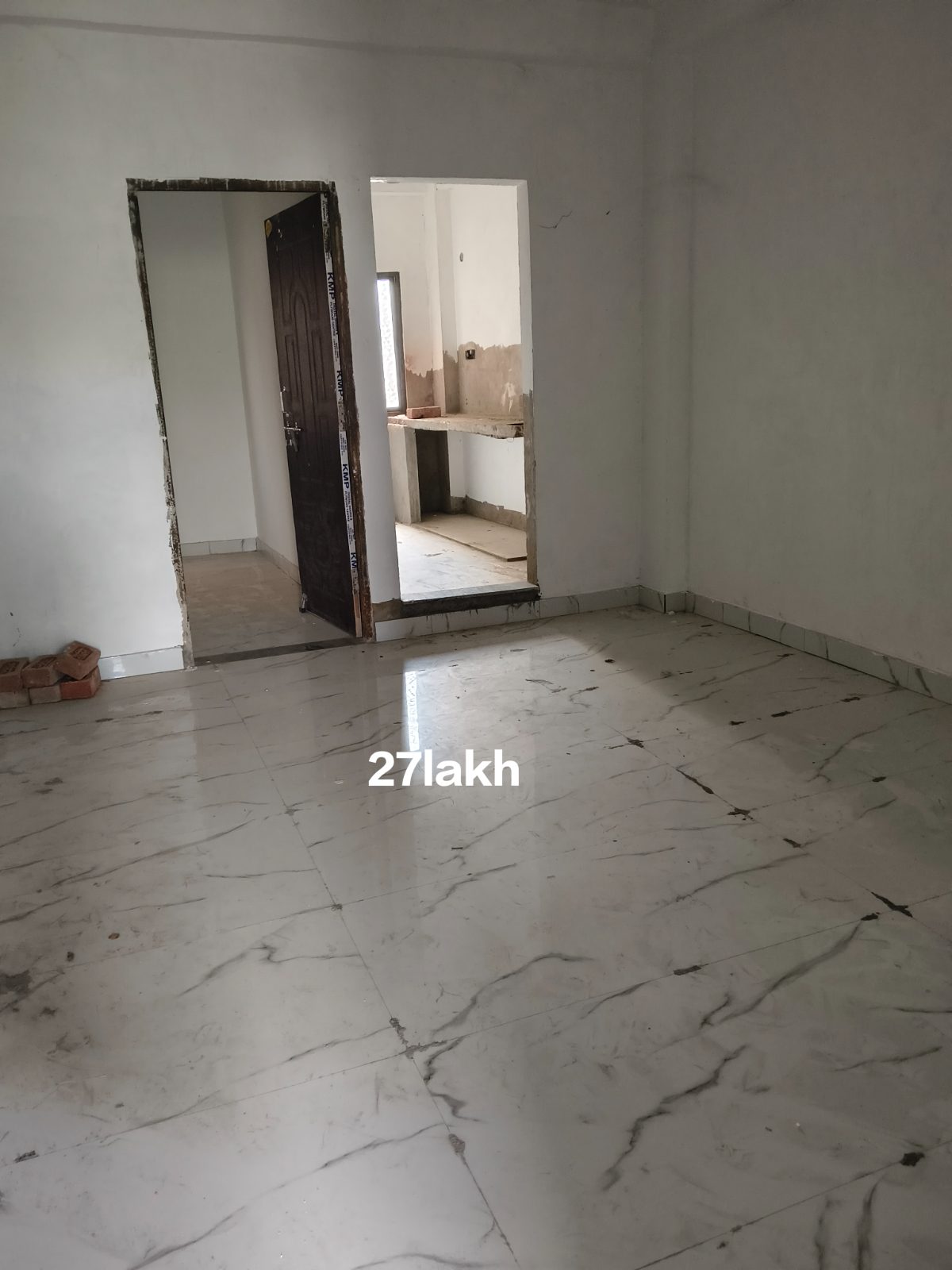 Apartment / Flat in Varanasi — photo 5